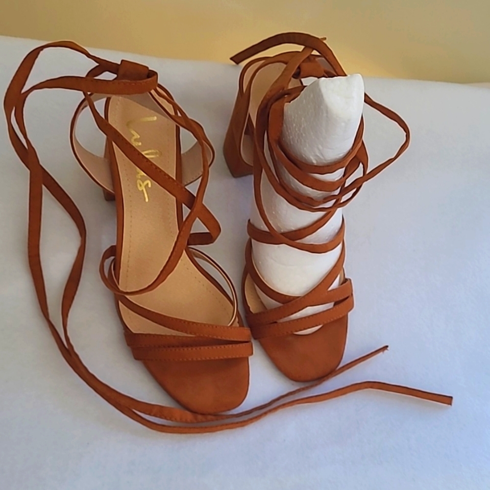 Lulus Suede Ankle Wrap Sexy Sandals size 6.5